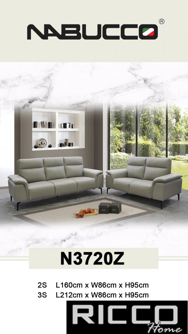 23 SOFA SEATER - N3720Z